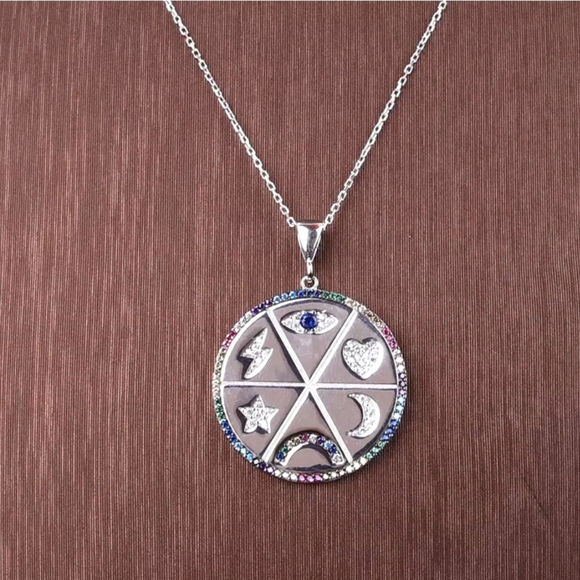 Beautiful sterling Symbol of protection amulet necklace - Picture 1 of 7